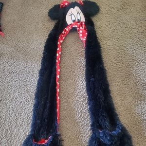 3in 1 minnie hat/gloves and scarf combo